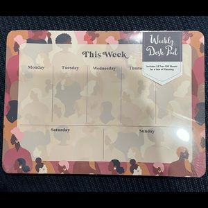 NWT Weekly Desk Pad